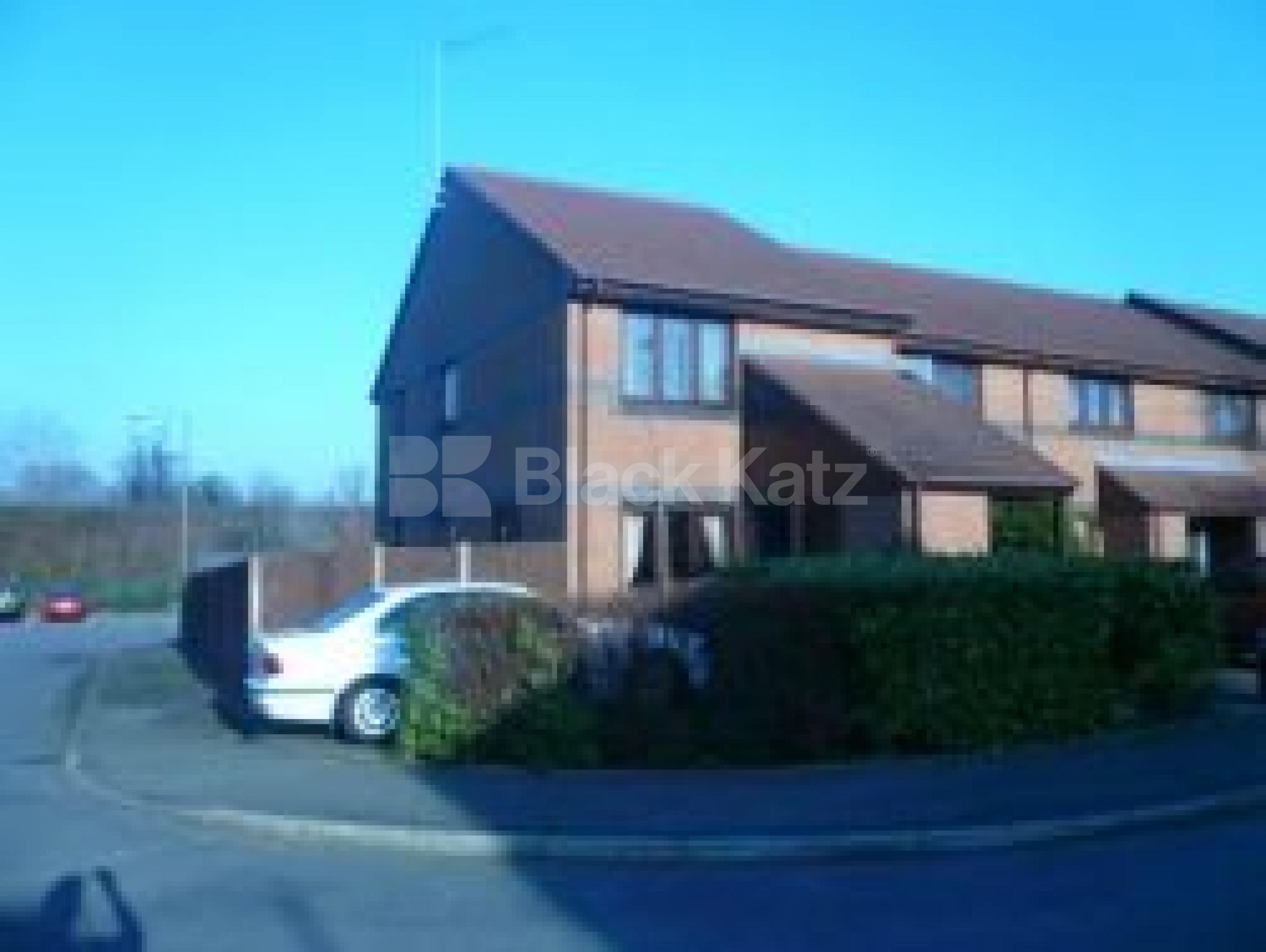 			1 Bedroom, 1 bath, 1 reception Flat			 Julianna Close, EAST FINCHLEY N2 N2